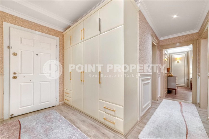 Элегантная трехкомнатная квартира, 195м², с дизайнерским интерьером в Махмутларе, в 700 метрах от моря-id-1935-фото-22