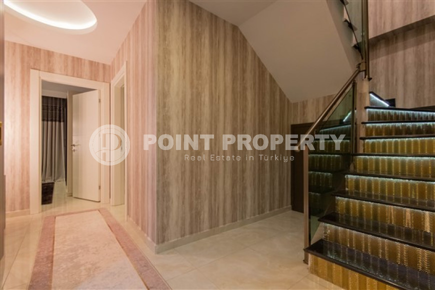 Фешенебельный дуплекс 2+1, 250м², с отдельной кухней в элитном комплексе Махмутлара, Алания-id-1936-фото-25