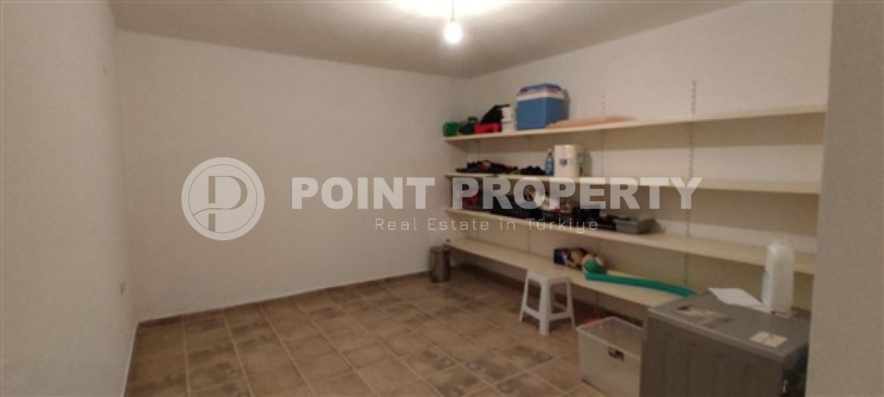 Трехэтажная вилла с четырьмя спальнями, 290м², с видом на море, в районе Алании Инжекум.-id-1940-фото-22