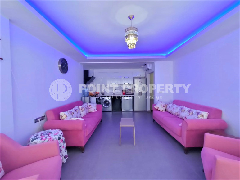 Двухкомнатная квартира планировки 1+1, 60 м2 в престижной районе Оба в Алании в 300 метрах от моря. Заезжай и живи.-id-1135-фото-2