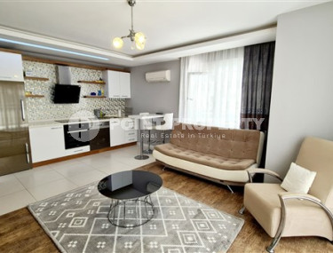 Ready to move in, one bedroom apartment, 70m², on the main street of Mahmutlar 450m from the sea-id-1941-photo-5