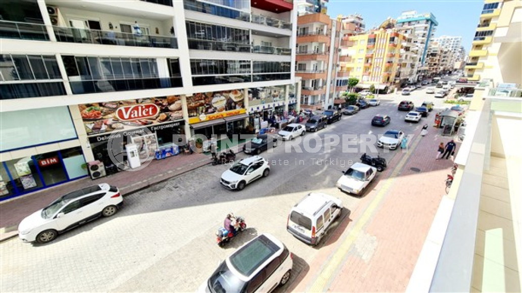 Ready to move in, one bedroom apartment, 70m², on the main street of Mahmutlar 450m from the sea-id-1941-photo-16