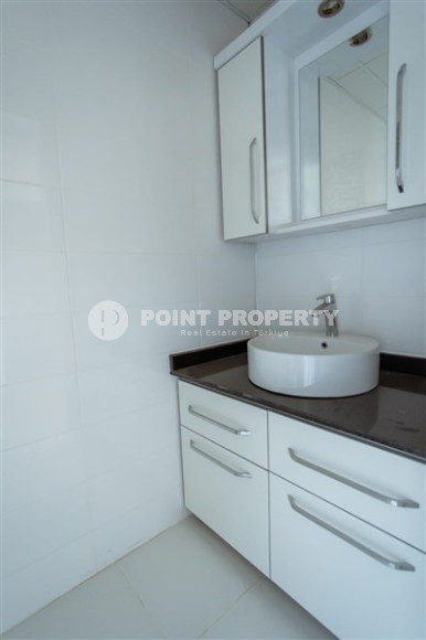 Spacious penthouse 2+1, 120 m² in a cozy complex with good infrastructure, in the Alanya area - Oba-id-1942-photo-24