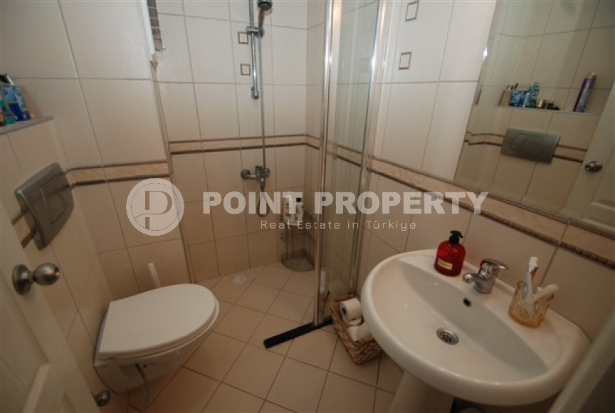 Просторный меблированный садовый дуплекс с четырьмя спальнями, 200м², в центре Алании.-id-1943-фото-13