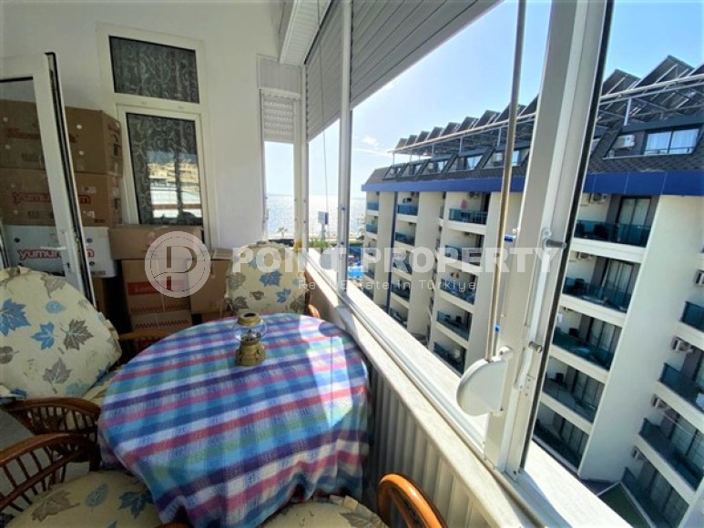 Четырехкомнатная квартира, 140м², с отдельной кухней, с видом на море в центре района Тосмур, Алания-id-1945-фото-4