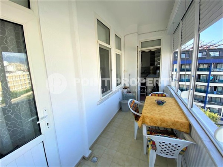 Four-room apartment, 140 m², with separate kitchen, overlooking the sea in the center of Tosmur, Alanya-id-1945-photo-18