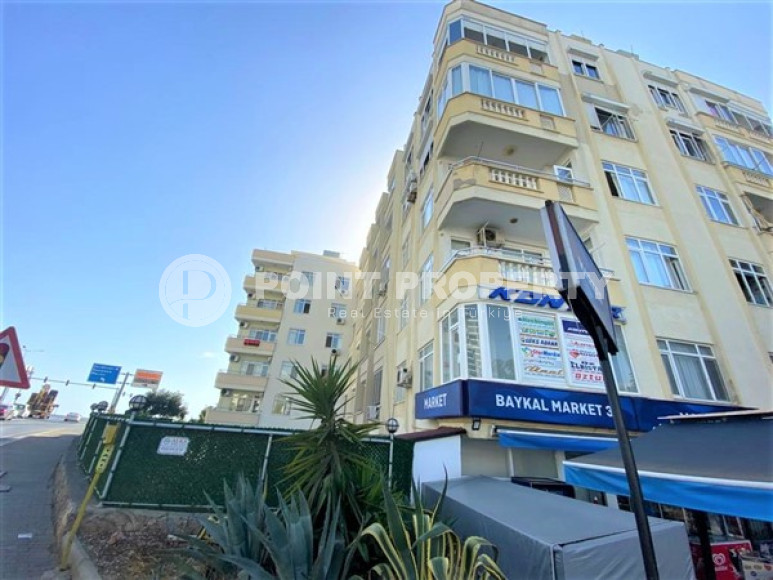 Four-room apartment, 140 m², with separate kitchen, overlooking the sea in the center of Tosmur, Alanya-id-1945-photo-27