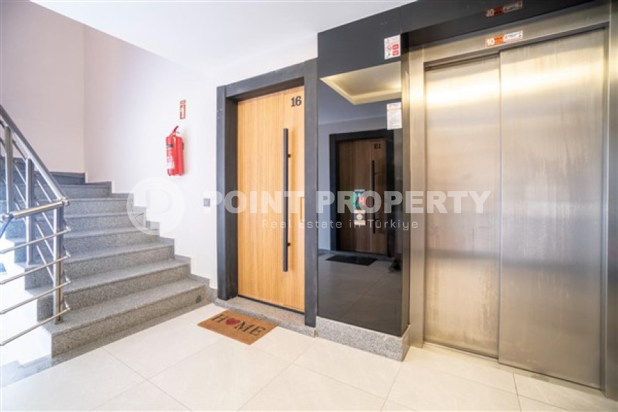 Spacious two-level apartment 2+1 with an area of 90 m2, Alanya center, 150 meters from the Mediterranean coast-id-1947-photo-11