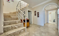 Luxury 3+1 penthouse apartment, 180 m2, private terrace with jacuzzi, Avsallar area-id-1948-photo-5
