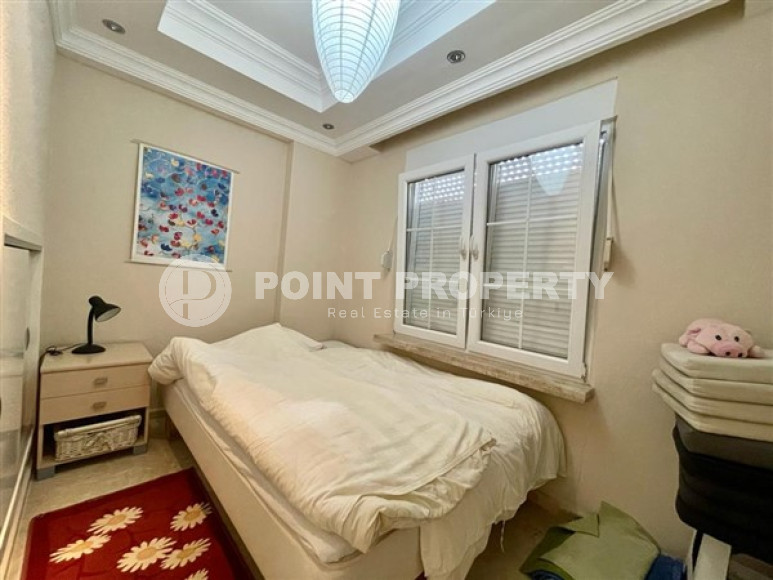 Luxury 3+1 penthouse apartment, 180 m2, private terrace with jacuzzi, Avsallar area-id-1948-photo-9