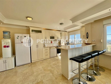 Luxury 3+1 penthouse apartment, 180 m2, private terrace with jacuzzi, Avsallar area-id-1948-photo-4