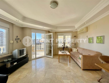 Luxury 3+1 penthouse apartment, 180 m2, private terrace with jacuzzi, Avsallar area-id-1948-photo-2