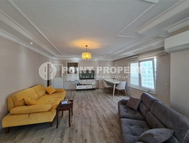 Five-room penthouse, 180 m², with mountain views in a comfortable complex in Cikcilli, Alanya-id-1950-photo-1