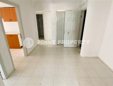 Вторичная недвижимость в центре Алании: квартира 2+1, 120м², с отдельной кухней в доме городского типа-id-1954-фото-4