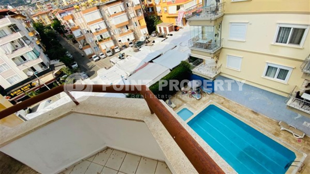 Resale property in the center of Alanya: apartment 2+1, 120m², with separate kitchen in an urban house-id-1954-photo-11