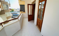 Resale property in the center of Alanya: apartment 2+1, 120m², with separate kitchen in an urban house-id-1954-photo-12