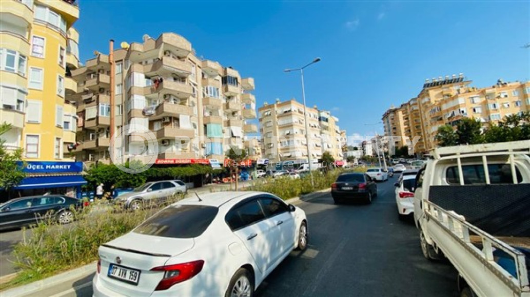 Resale property in the center of Alanya: apartment 2+1, 120m², with separate kitchen in an urban house-id-1954-photo-13