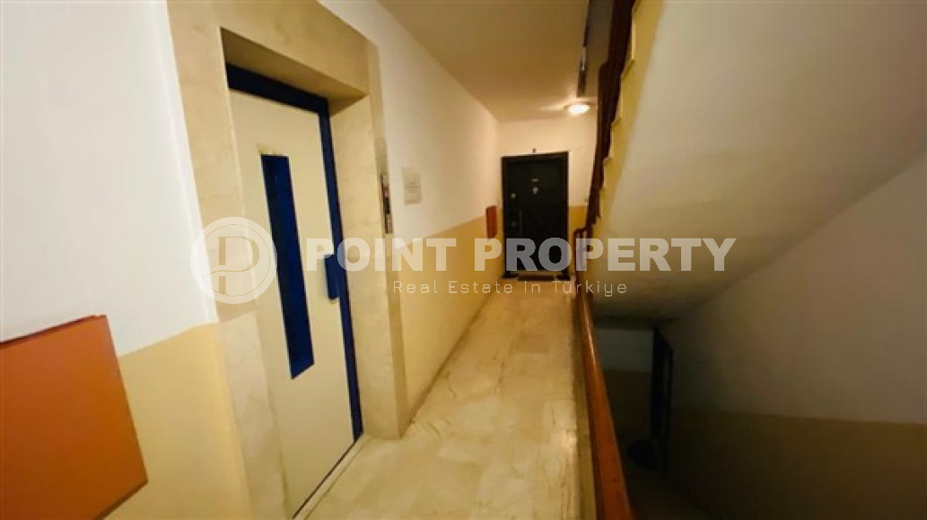 Resale property in the center of Alanya: apartment 2+1, 120m², with separate kitchen in an urban house-id-1954-photo-14
