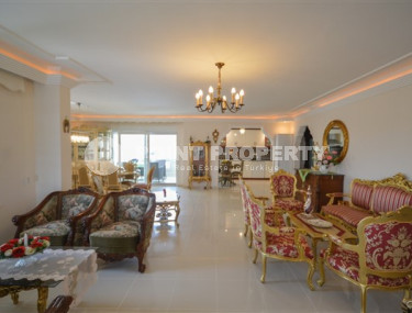 Duplex penthouse with four bedrooms, 325 m², with private sauna, in Alanya - Oba.-id-1957-photo-4