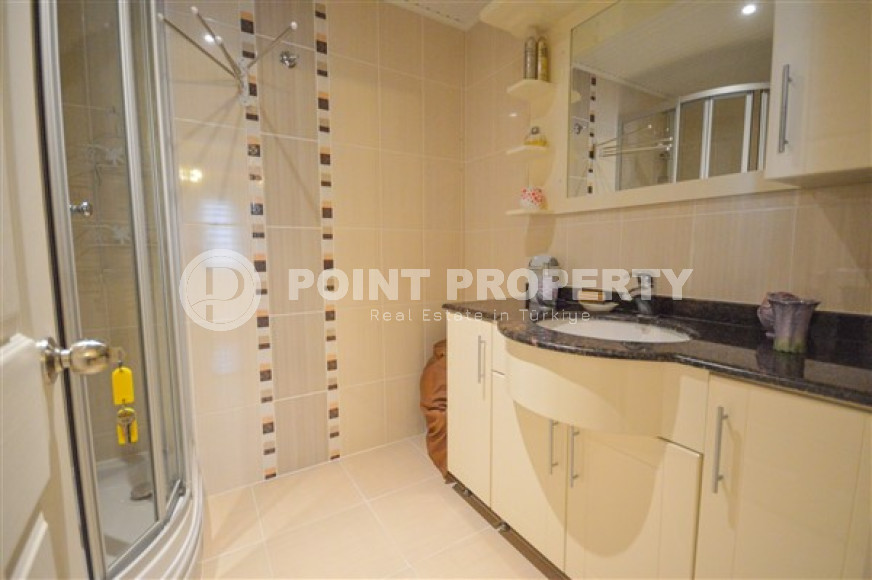 Duplex penthouse with four bedrooms, 325 m², with private sauna, in Alanya - Oba.-id-1957-photo-8