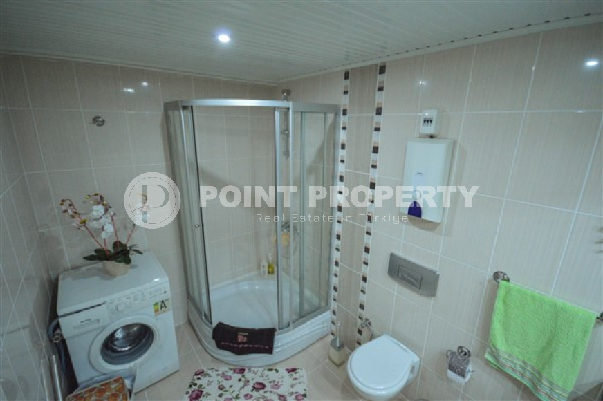 Duplex penthouse with four bedrooms, 325 m², with private sauna, in Alanya - Oba.-id-1957-photo-27
