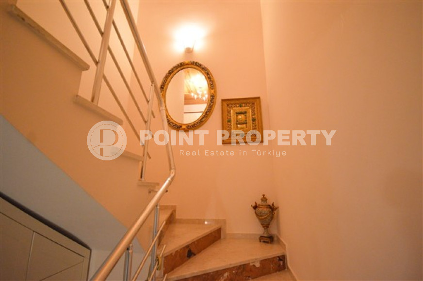 Duplex penthouse with four bedrooms, 325 m², with private sauna, in Alanya - Oba.-id-1957-photo-28