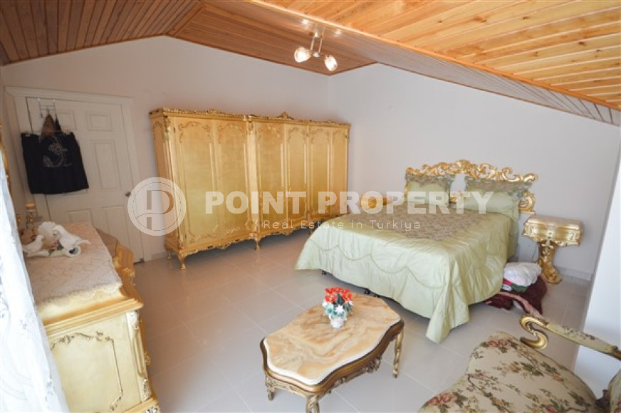 Duplex penthouse with four bedrooms, 325 m², with private sauna, in Alanya - Oba.-id-1957-photo-29