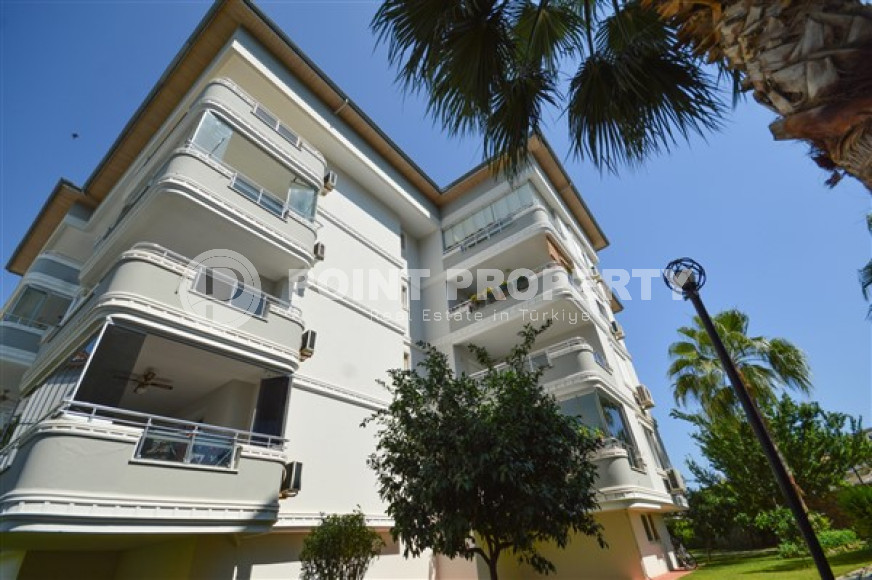 Duplex penthouse with four bedrooms, 325 m², with private sauna, in Alanya - Oba.-id-1957-photo-44