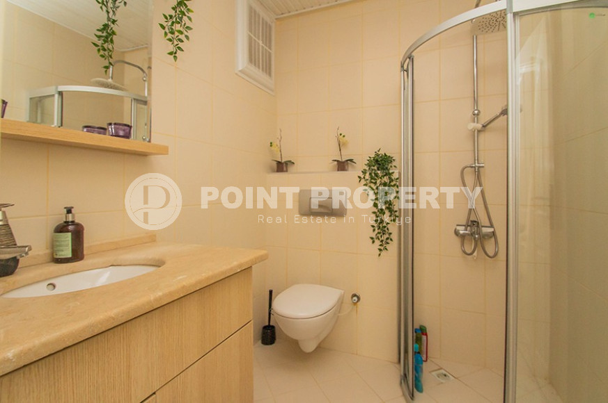 Furnished three-room apartment, 100m², in a cozy complex with infrastructure in Alanya Tosmur area-id-1961-photo-5