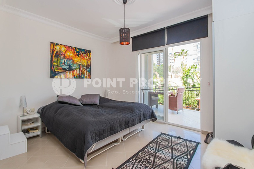 Furnished three-room apartment, 100m², in a cozy complex with infrastructure in Alanya Tosmur area-id-1961-photo-7