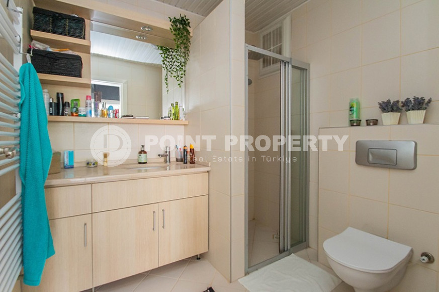 Furnished three-room apartment, 100m², in a cozy complex with infrastructure in Alanya Tosmur area-id-1961-photo-11