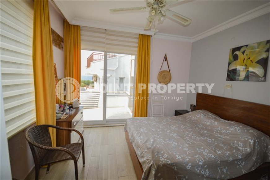 Вилла с тремя спальнями, 130м², в коттеджном поселке в районе Алании Демирташ, в 50м от моря-id-1962-фото-16