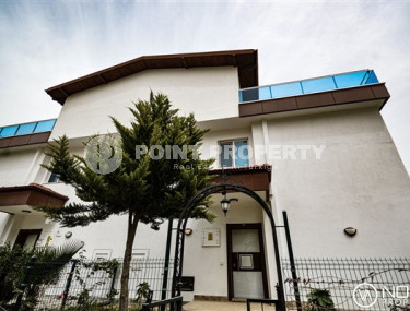 Просторная вилла с тремя спальнями, 270м², в комплексе с инфраструктурой в районе Алании – Каргыджак-id-1965-фото-2