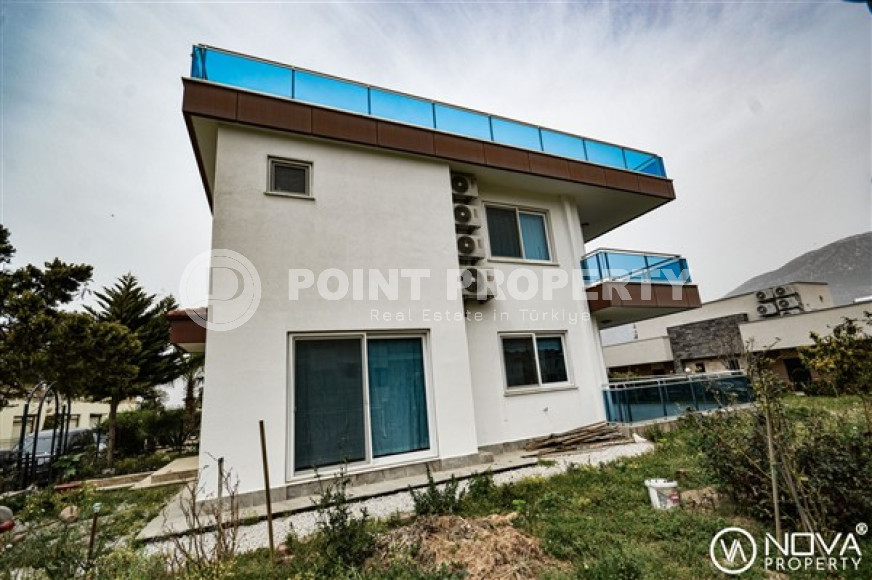 Просторная вилла с тремя спальнями, 270м², в комплексе с инфраструктурой в районе Алании – Каргыджак-id-1965-фото-3