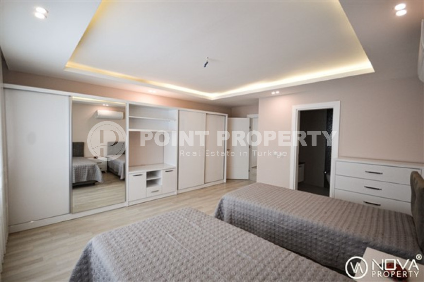 Просторная вилла с тремя спальнями, 270м², в комплексе с инфраструктурой в районе Алании – Каргыджак-id-1965-фото-7