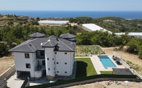 Luxurious villa 8+3, 660m², at the final stage of construction in the Alanya area - Okurcallar-id-1968-photo-9