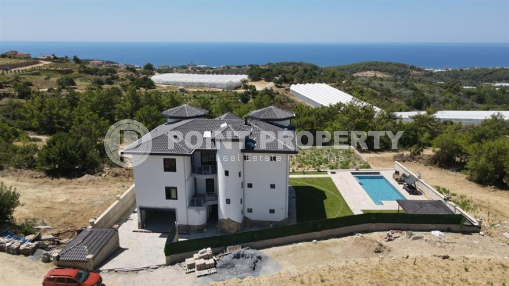 Luxurious villa 8+3, 660m², at the final stage of construction in the Alanya area - Okurcallar-id-1968-photo-11