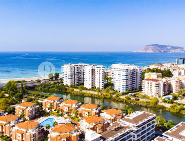 Квартира 2+1, 110м², с видом на закат и Аланийскую крепость на первой береговой линии в Тосмуре, Алания-id-1970-фото-4