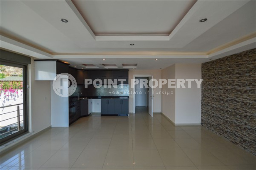 Spacious three bedroom penthouse, 180m², in the central mountainous area of Alanya-id-1971-photo-18