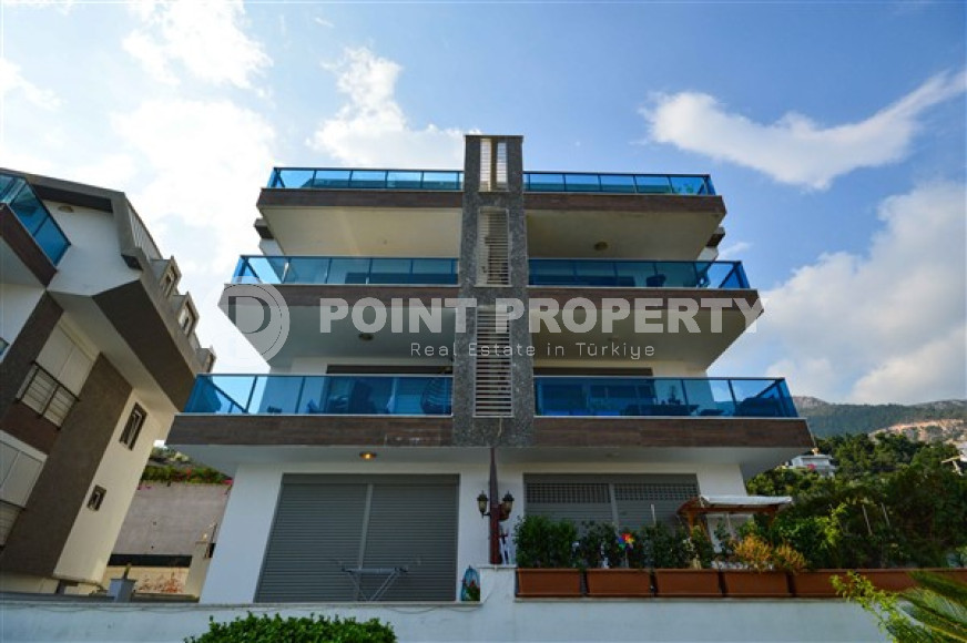 Spacious three bedroom penthouse, 180m², in the central mountainous area of Alanya-id-1971-photo-20