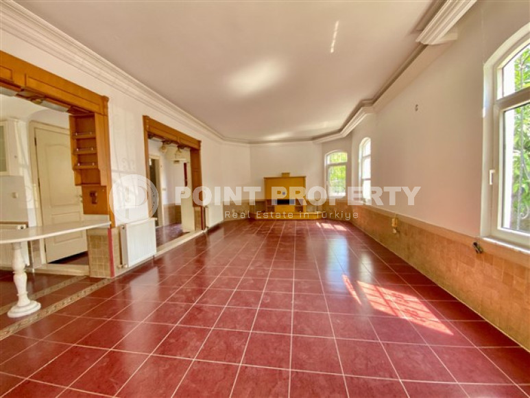 Пятикомнатная вилла, 195м², в уютном коттеджном комплексе с инфраструктурой в районе Тосмур, Алания-id-1977-фото-9