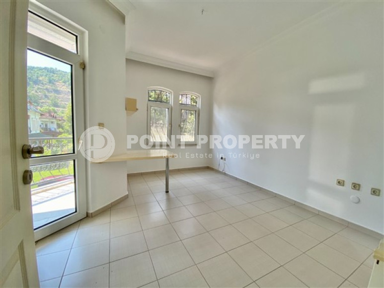 Пятикомнатная вилла, 195м², в уютном коттеджном комплексе с инфраструктурой в районе Тосмур, Алания-id-1977-фото-14