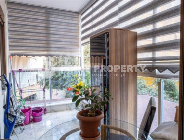 Two bedroom apartment, 100m², 900m from the sea in an urban house in the center of Alanya-id-1979-photo-3