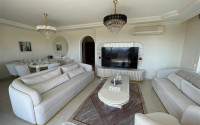 Furnished four-bedroom duplex apartment, 240m², in the center of Alanya with excellent views-id-1982-photo-14