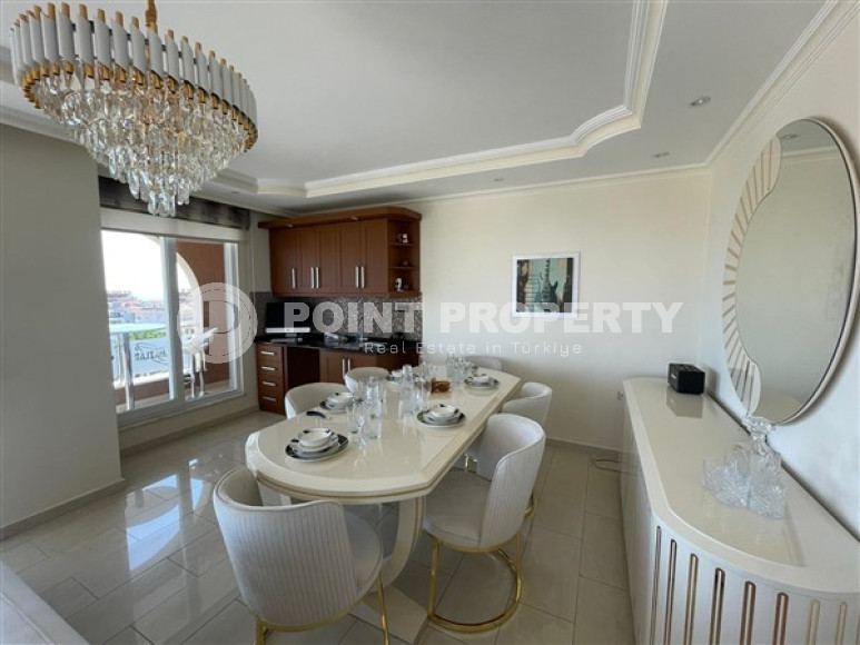 Furnished four-bedroom duplex apartment, 240m², in the center of Alanya with excellent views-id-1982-photo-15