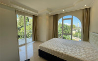 Furnished four-bedroom duplex apartment, 240m², in the center of Alanya with excellent views-id-1982-photo-22