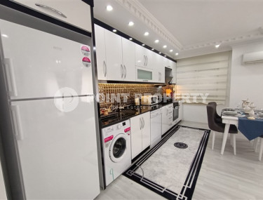 Designer three-room apartment, 120m², in the western part of Mahmutlar 350m from the Mediterranean Sea-id-1987-photo-4