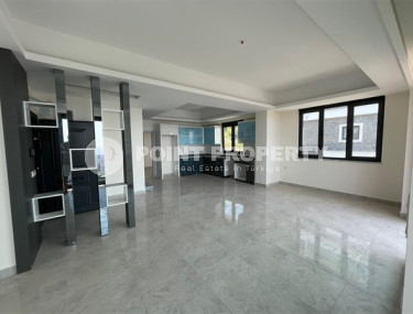Five-room penthouse, 200m², overlooking the Alanya fortress in the center of Alanya, 1500m from the sea-id-1991-photo-2