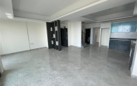 Five-room penthouse, 200m², overlooking the Alanya fortress in the center of Alanya, 1500m from the sea-id-1991-photo-3