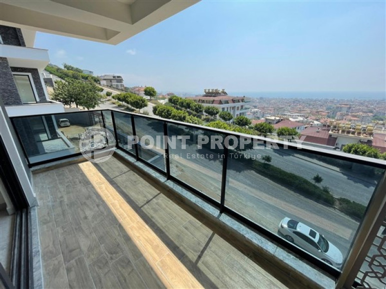 Five-room penthouse, 200m², overlooking the Alanya fortress in the center of Alanya, 1500m from the sea-id-1991-photo-6